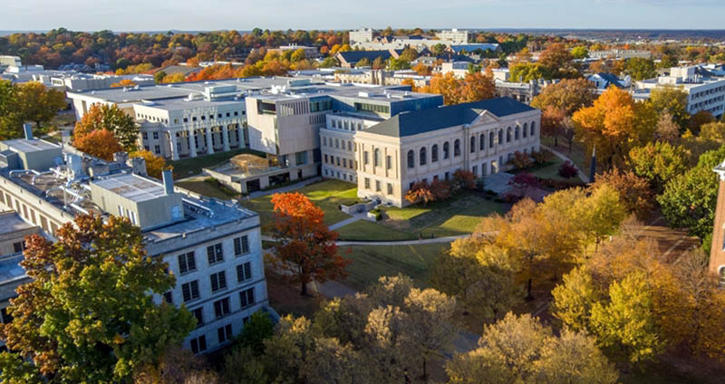 https://walton.uark.edu/insights/posts/images/uark_campus_overhead.jpg