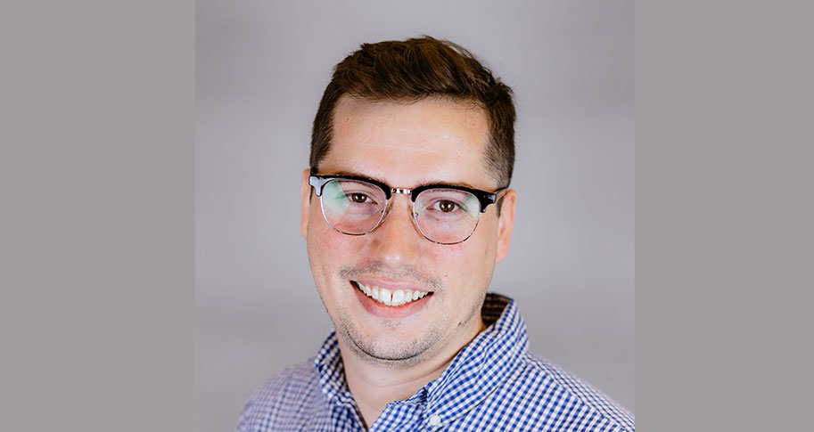 https://walton.uark.edu/news/posts/images/josh_koelker_web.jpg